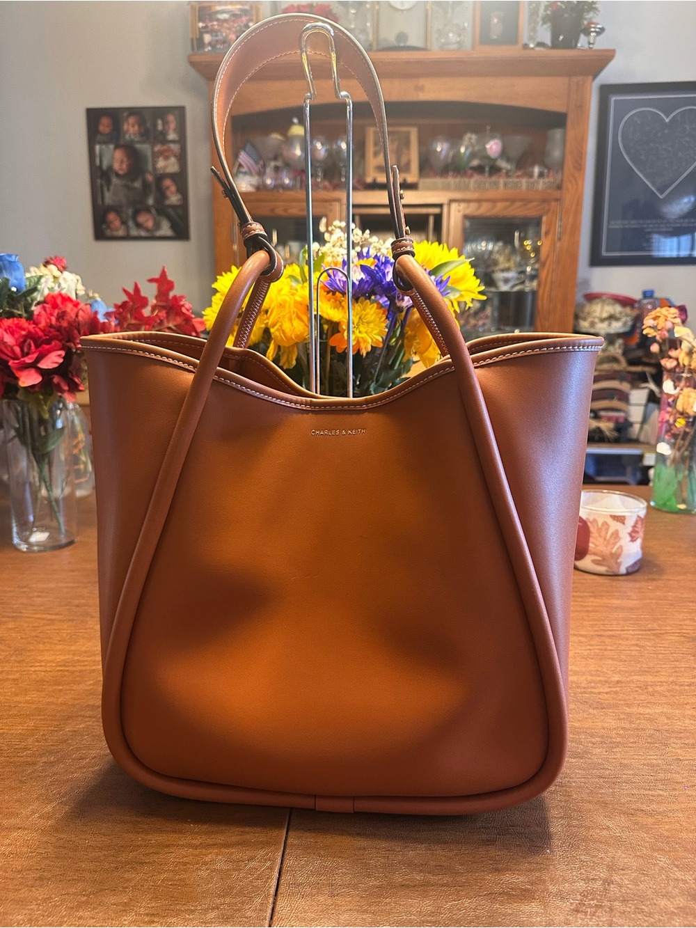 Charles & Keith Lyla Tubular Slouchy Tote Bag Cognac with Pouch NWT